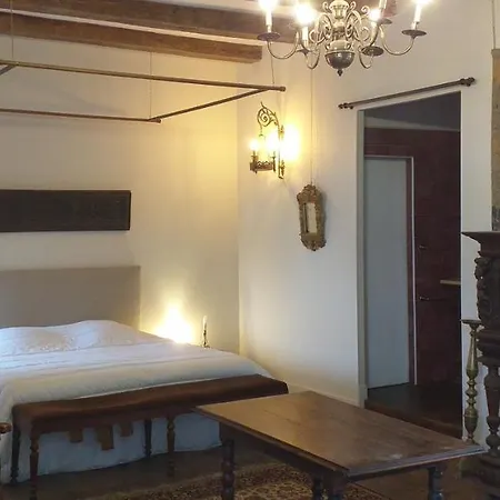 Renaissance Au Chateau De